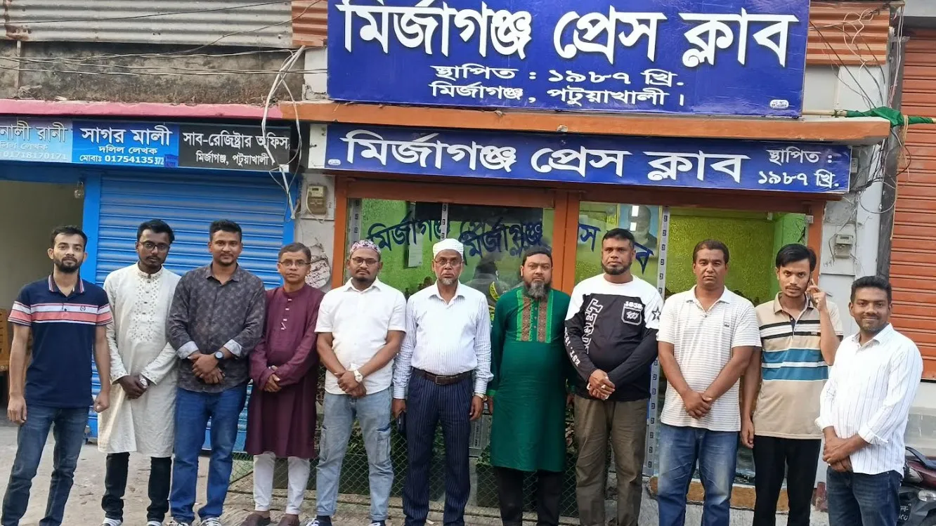 মির্জাগঞ্জ প্রেসক্লাবে অক্সফোর্ড কেজি স্কুলের চেয়ারম্যান শফিকুল ইসলামের মতবিনিময়